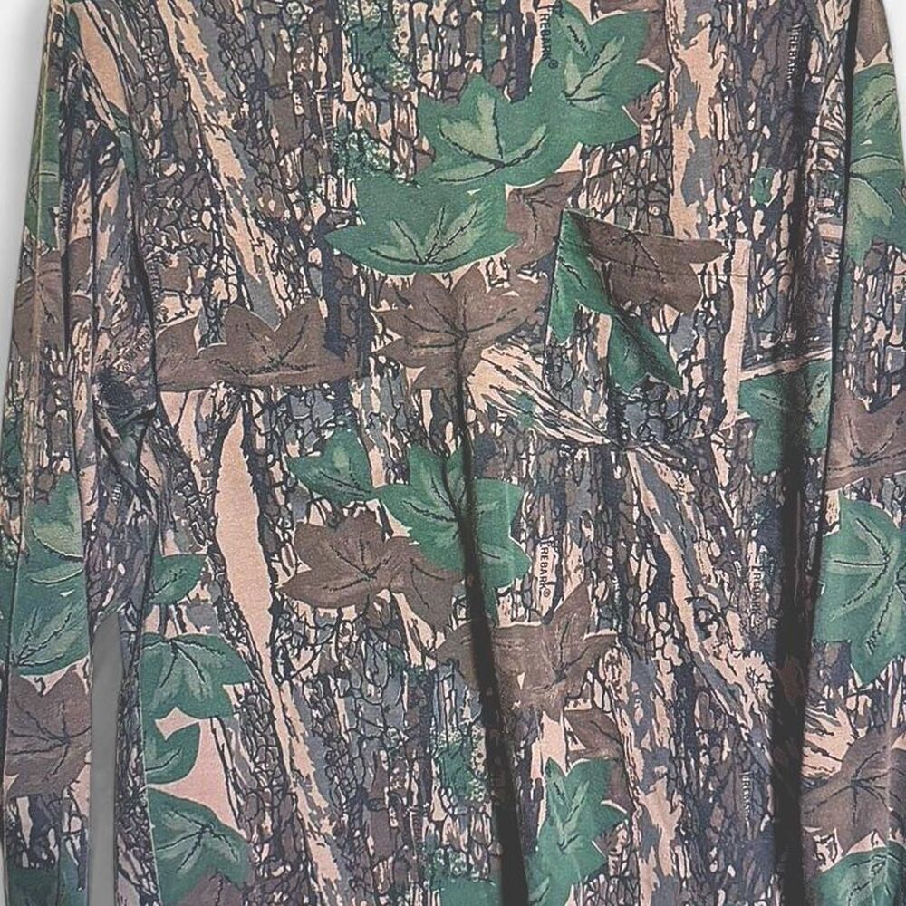 80s/Early 90s Vintage Trebark camo long sleeve pocket shirt